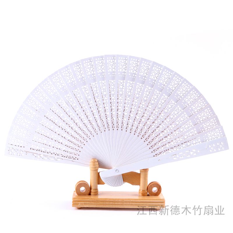 木质工艺品实物图