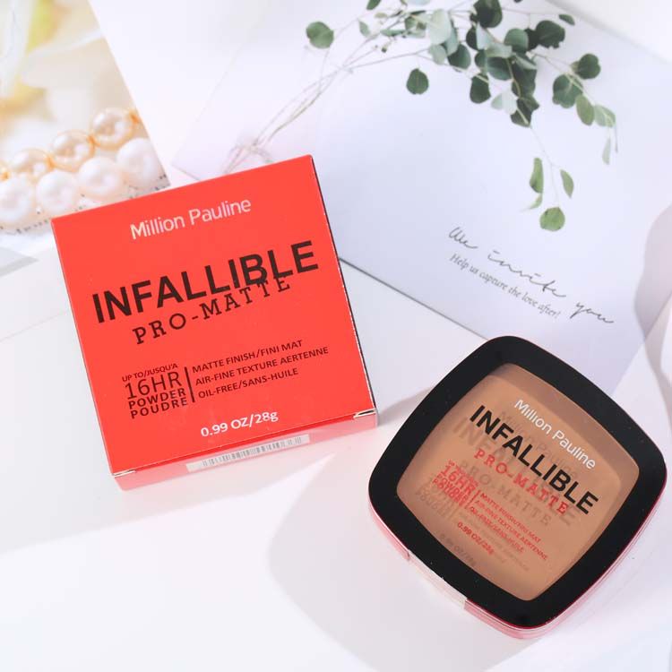Wholesale Natural Waterproof Compact Pressed Powder Whitening Brightening Concealer Oil-control Makeup Foundation