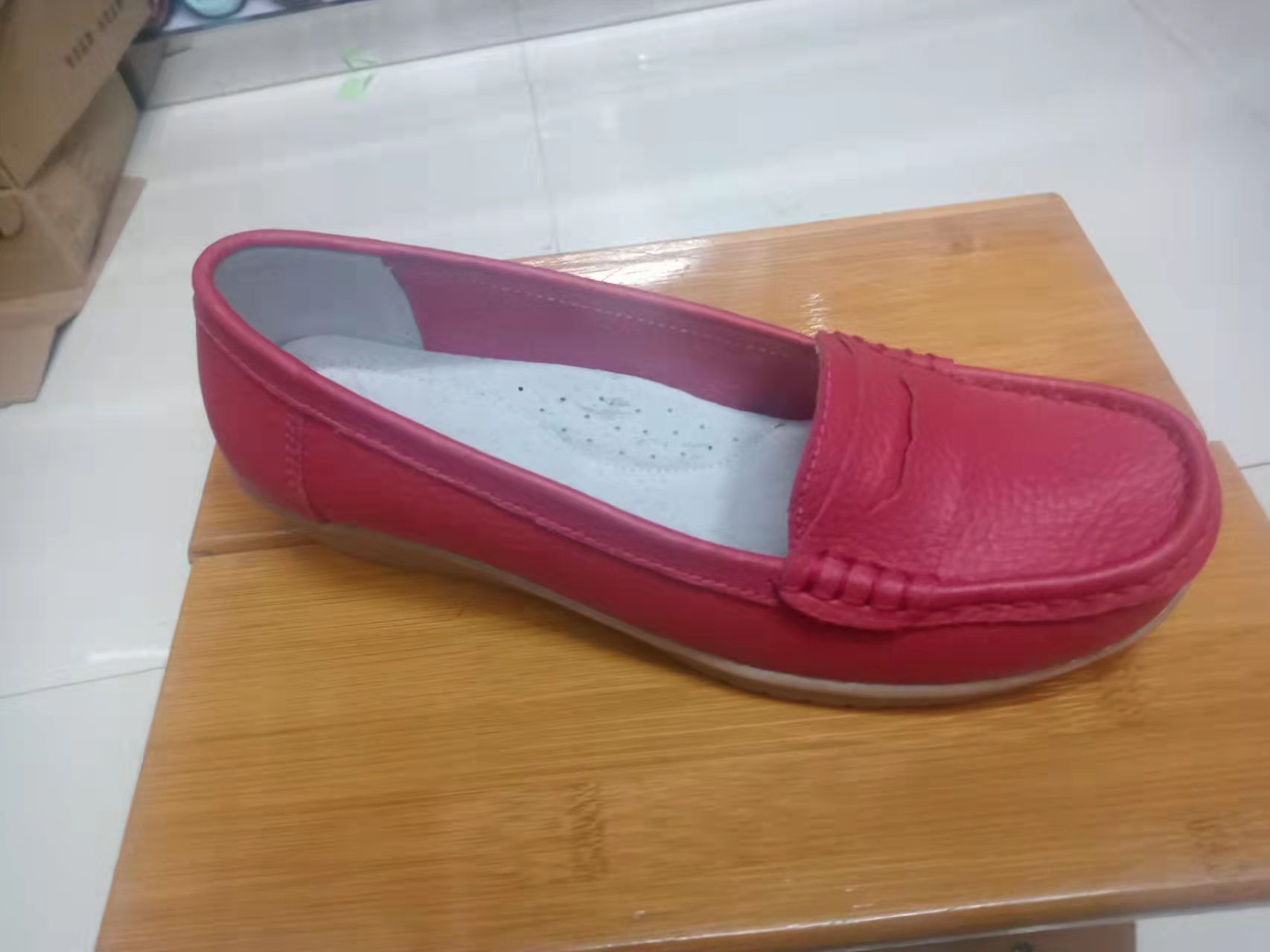 豆豆舒适船鞋单鞋皮鞋镂空花休闲平底平跟女鞋春夏新款银河鞋业4550