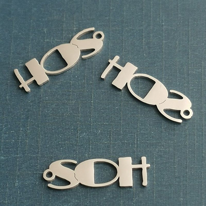 Stainless steel pendant accessories with holes Wholesale single hole soh letters spot diy accessories