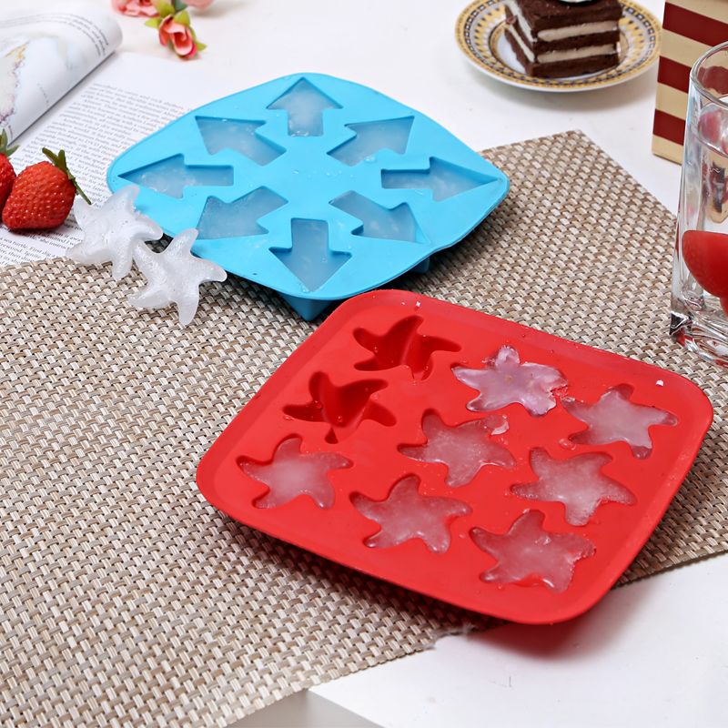 Creative new silicone strawberry ice cube tray mold, home DIY ice cube tray, food-grade silicone, easy to clean and easy to fall off Specification drawing
