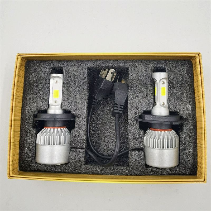 LED大灯白底实物图