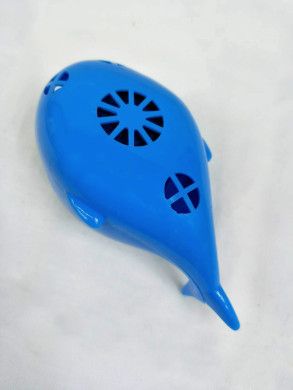 清洁剂白底实物图