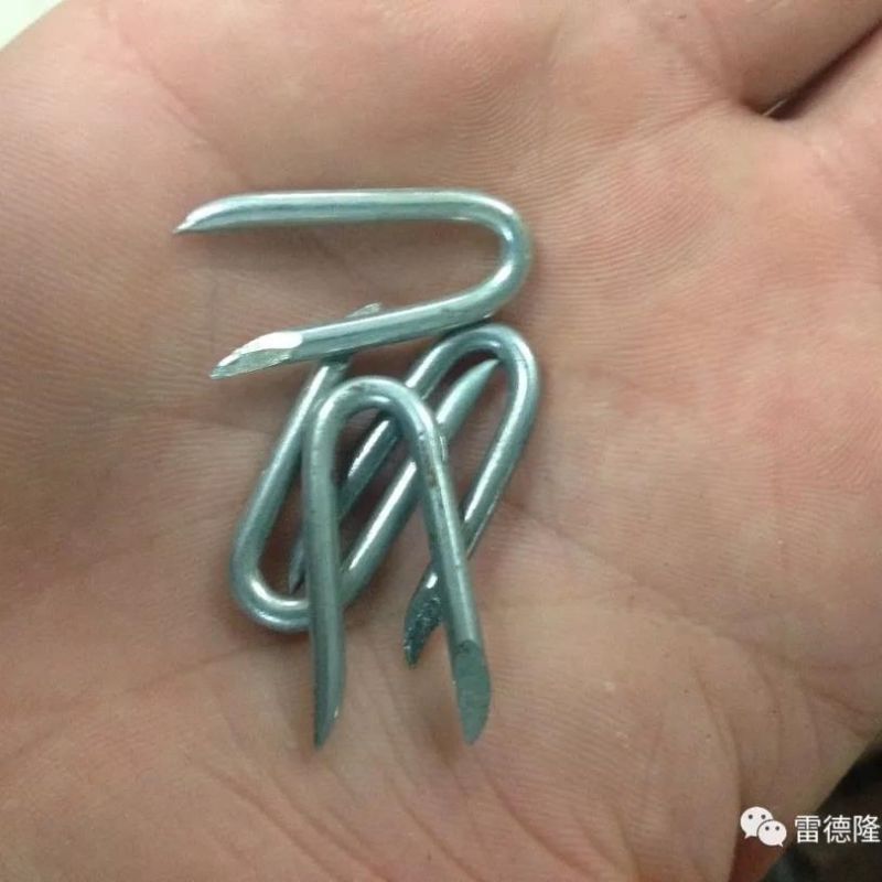 27 Redron u-nails Barbed wire fixing nails
