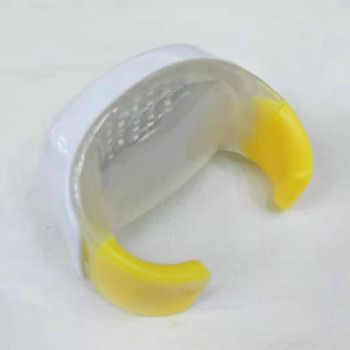 Mini grinder, creative kitchen tool, handheld garlic grinder, portable storage box, garlic and ginger grinder Specification image