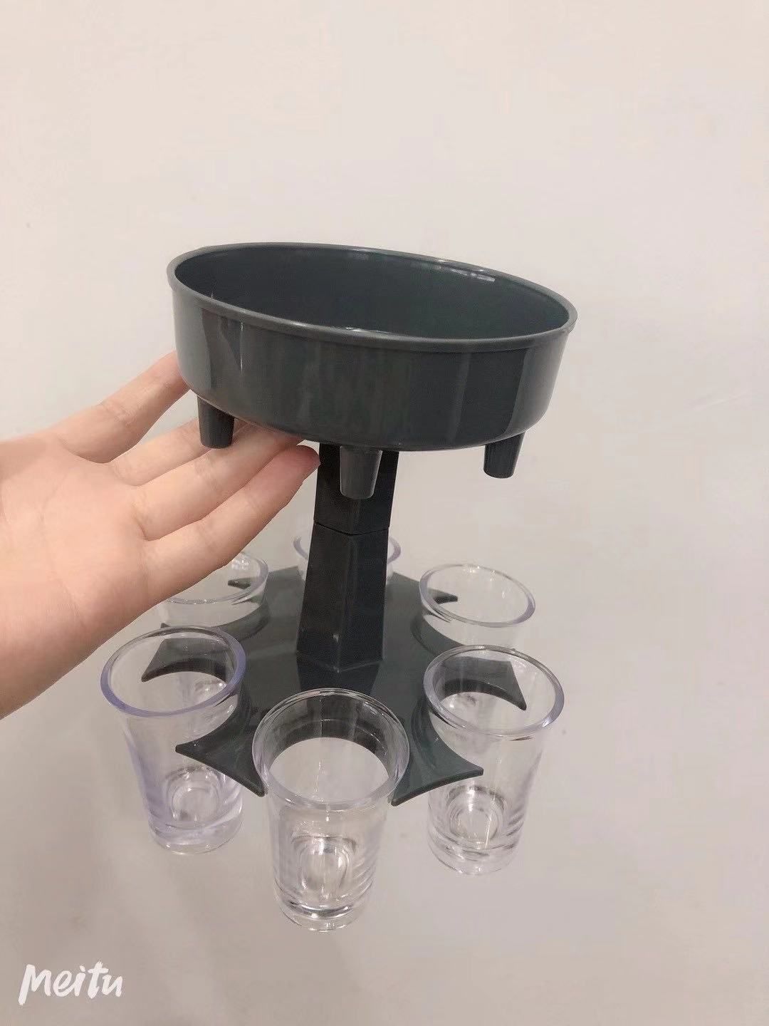 6 Shot Glass Dispenser and Holder分酒器六杯 聚会评价分酒器