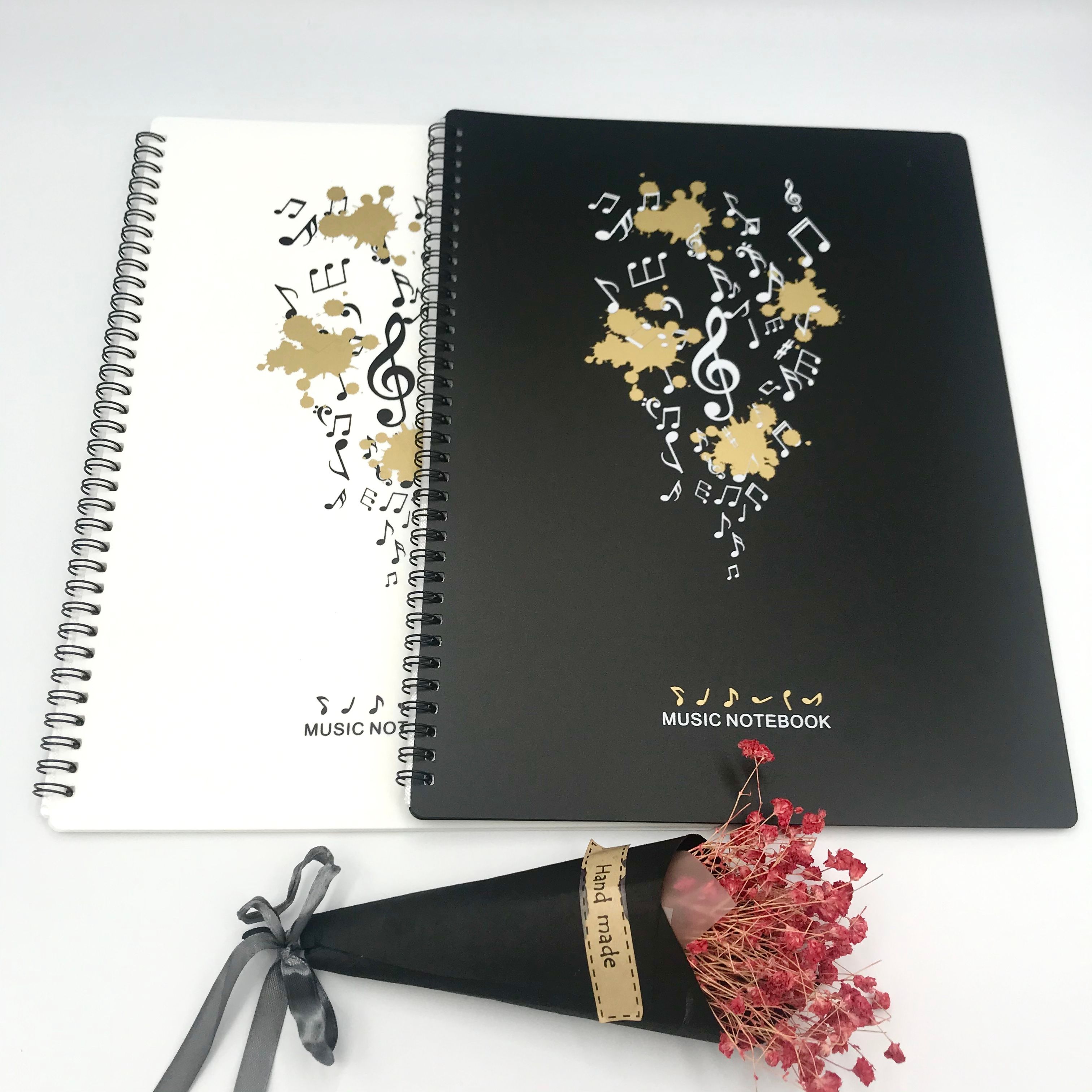 Coil 40-page information book, office document book, factory direct sales, student music score holder, test paper book, insert bag Application Scenario