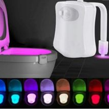  新款LED厕所马桶盖挂式创意人体感应灯