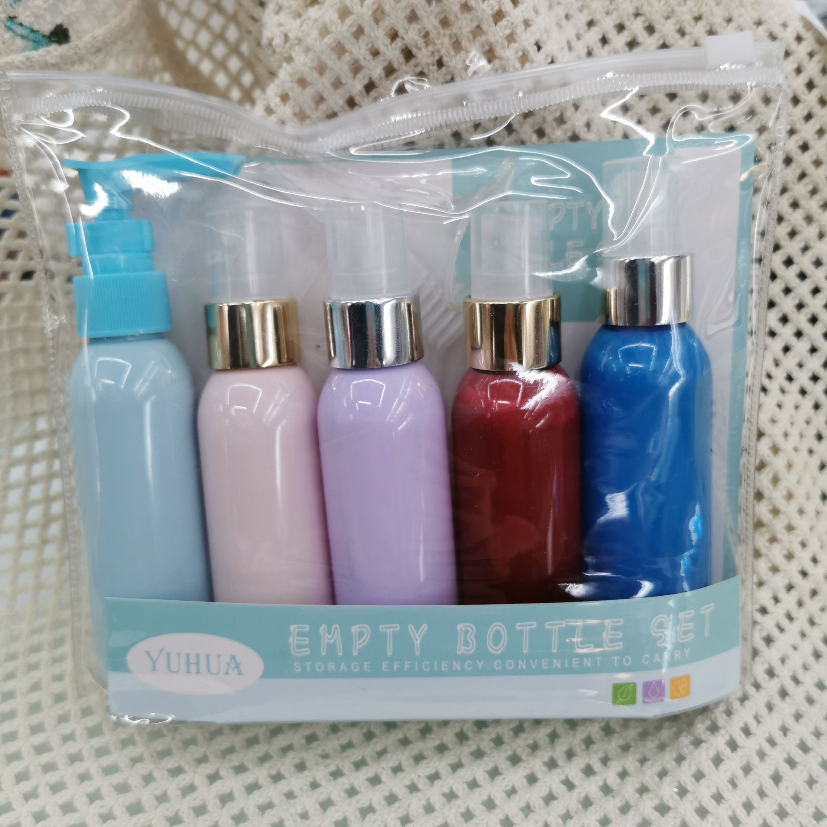 Plastic bottle spray bottle