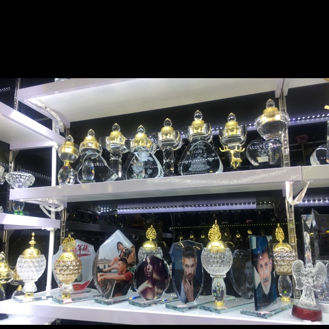 Super Strong Crystal Handicraft Factory describe pic - 5