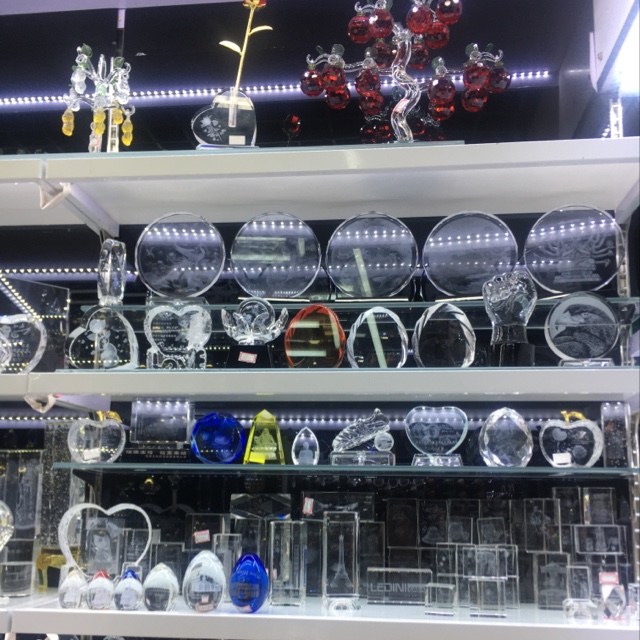 Super Strong Crystal Handicraft Factory describe pic - 2