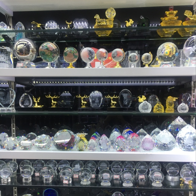 Super Strong Crystal Handicraft Factory describe pic - 3