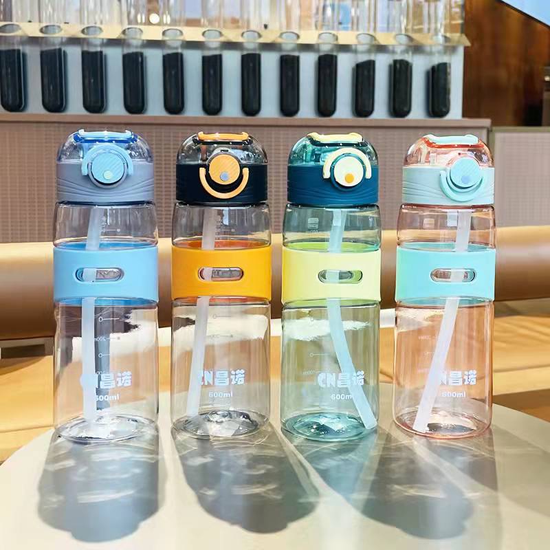 Plastic straw cup for girls, creative water cup with high appearance level, portable and cute cup for girls, simple, transparent and durable full figure