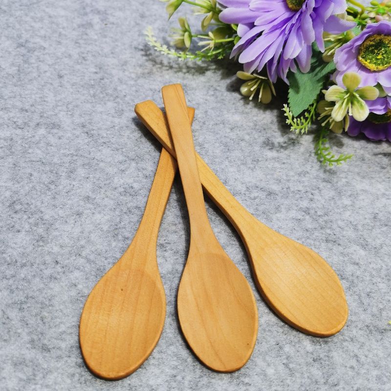Jiehao Natural Bamboo and Wood Household Japanese dessert small round spoon, natural wood color soup spoon, baby rice spoon, honey spoon Application Scenario