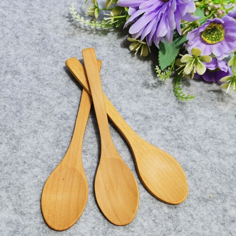 Jiehao bamboo and wood natural wood color Japanese-style small pointed spoons, coffee spoons and dessert spoons Application Scenario