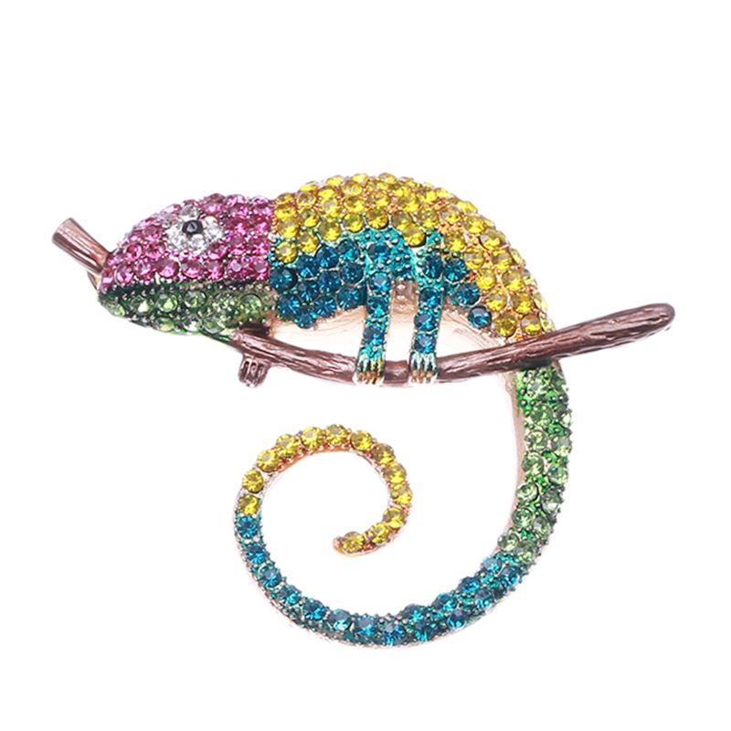 Factory direct sales, popular in foreign trade, high-end new style, cute Japanese and Korean cartoon creative oil drip, versatile chameleon, student couple lapel pin brooch matching Item Picture