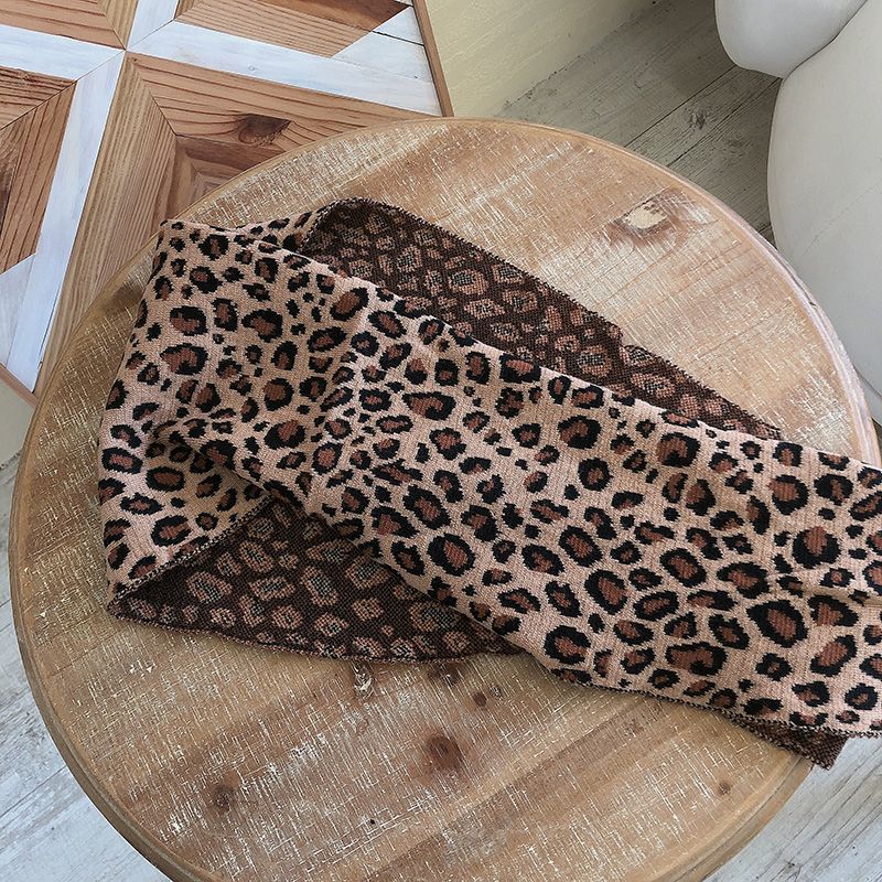 2022 New Taobao Tiktok Small Red Book Network Red Rabbit Velvet Scarf Skin-Friendly Warm Temperament College Style Knitted Leopard Scarf