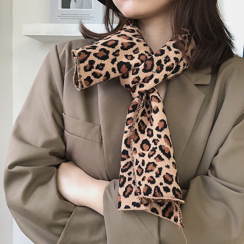 2022 New Taobao Tiktok Small Red Book Network Red Rabbit Velvet Scarf Skin-Friendly Warm Temperament College Style Knitted Leopard Scarf Item Picture