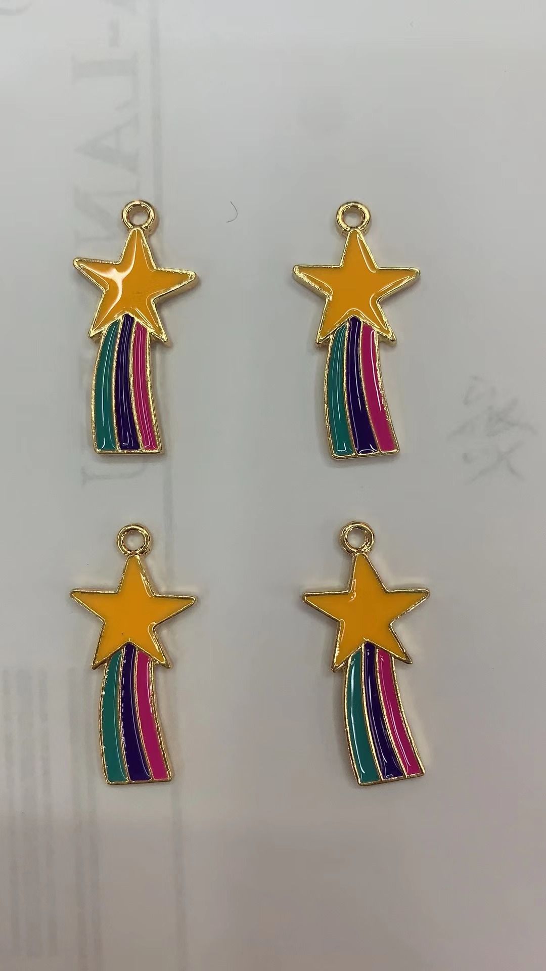 Best-selling duck-shaped jewelry accessories, alloy accessories, white claw accessories, bright color accessories, alloy rainbow Star 1