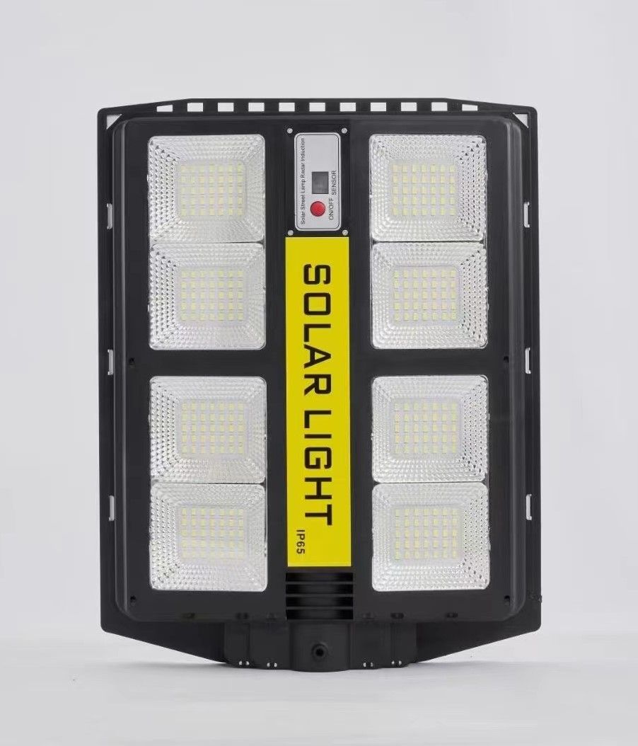 Integrated solar street lamp with telescopic pole