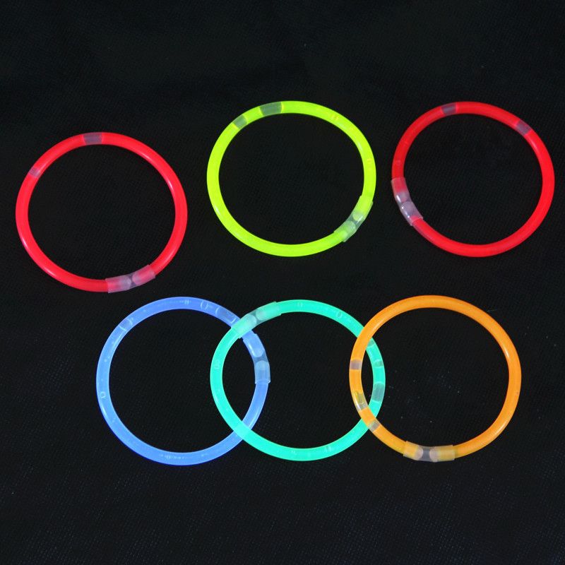 发光玩具/荧光棒白底实物图