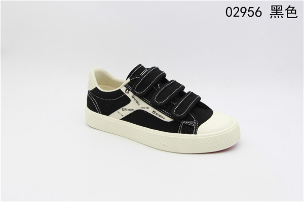 This small white shoes women spring 2022 new women's shoes sports casual shoes children students 100 shoes
