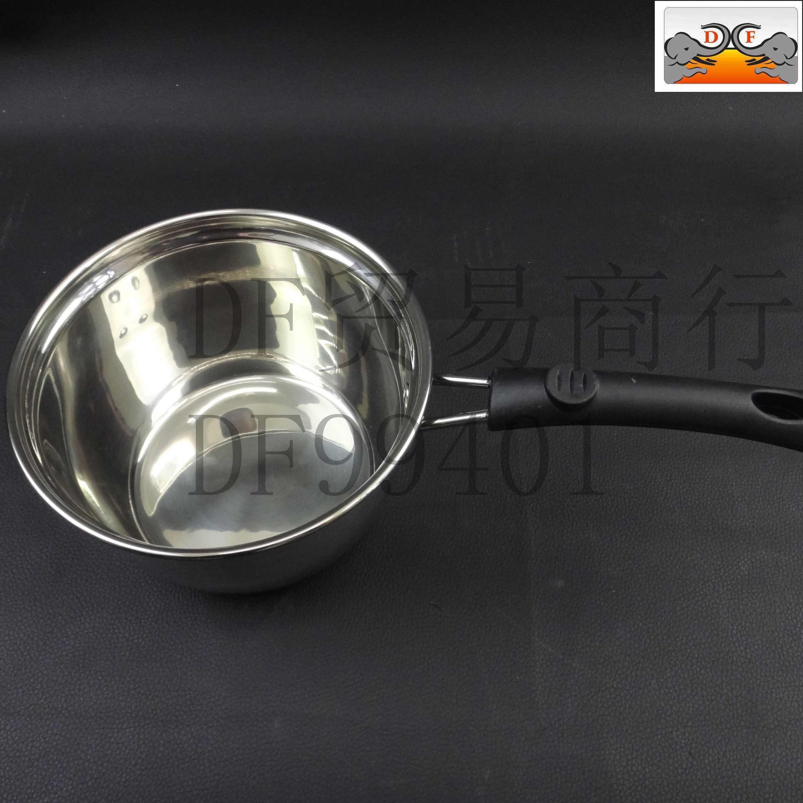 DF99050 Double-bottom single-handle small milk pot, kitchenware and wok dual-purpose DF TRADING HOUSE Application Scenario