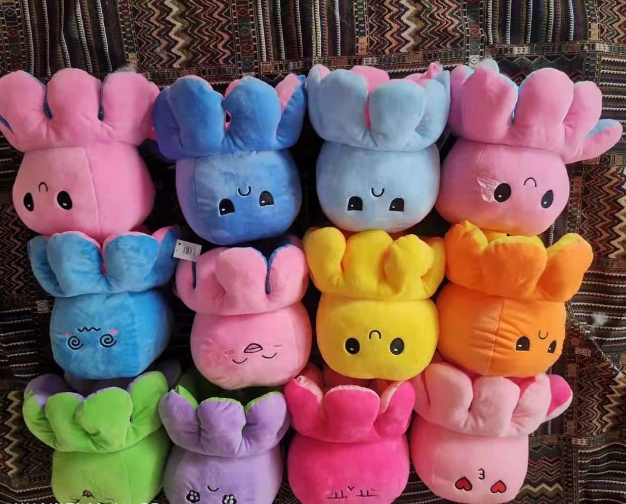 The manufacturer of flip-out octopus plush toys supplies game dolls in stock Specification image