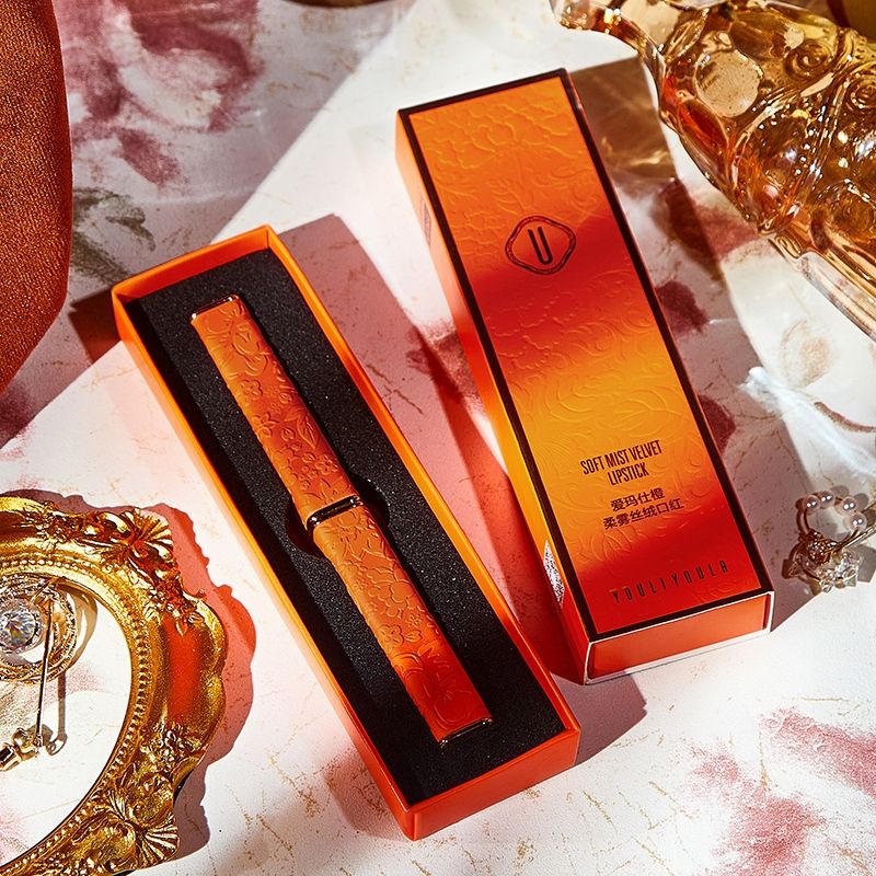 Yuli Yula Soft Mist Velvet lipstick has a silky texture, rich color, smooth and matte, does not dry out and is not easy to stick to the cup. Manufacturer Specification image