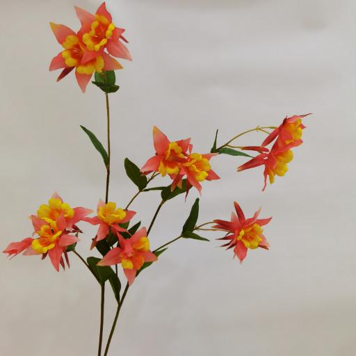Venta al por mayor de alta gama simulación flores de tela de seda flores de embudo de gran ramo inserciones de flores con flores falsas adecuado para el hogar decoración del dormitorio diseño de montaje suave decoración de flores artificiales decoración floral de boda Application Scenario