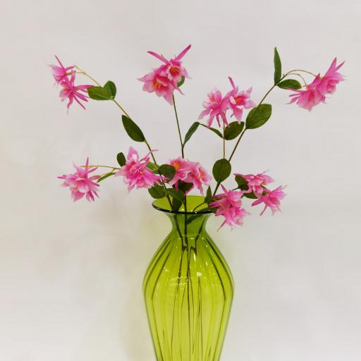 Venta al por mayor de alta gama simulación flores de tela de seda flores de embudo de gran ramo inserciones de flores con flores falsas adecuado para el hogar decoración del dormitorio diseño de montaje suave decoración de flores artificiales decoración floral de boda Specification image