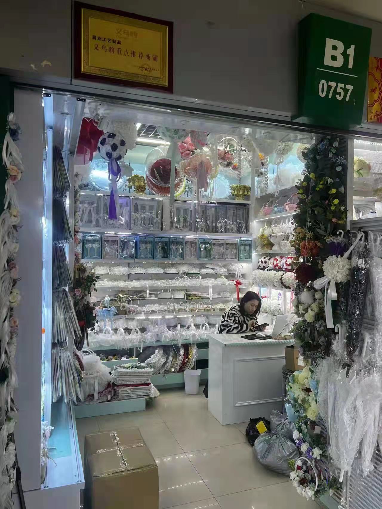 Zhan Ye Craft Wedding Products Factory describe pic - 1