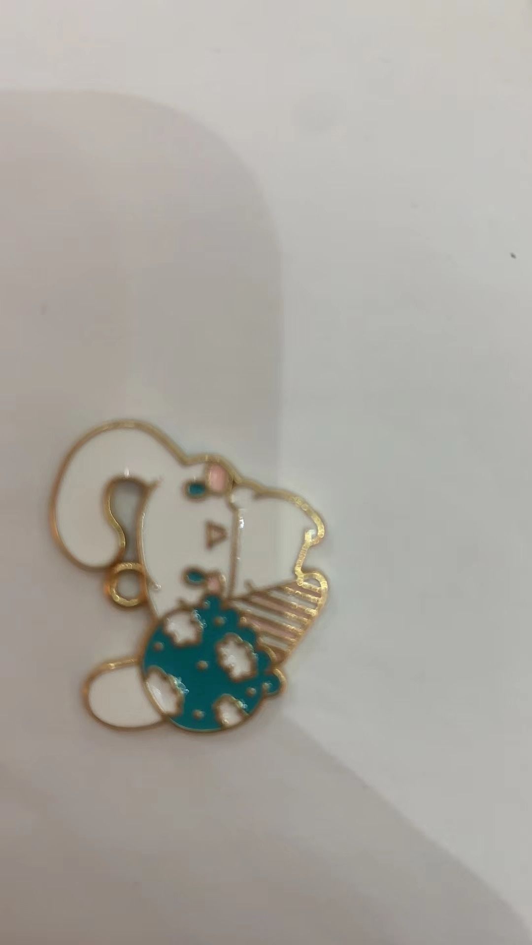 Best-selling duck jewelry accessories, alloy accessories, white claw accessories, bright-colored accessories, alloy ice cream rabbit