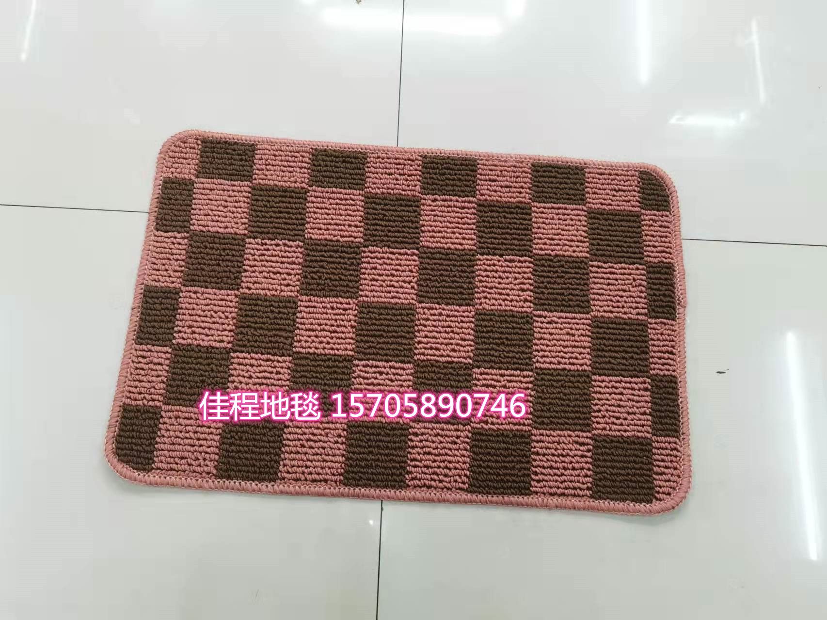 TPR square floor mat, polypropylene foot mat, door mat, anti-slip mat, jacquard grid mat, outdoor mat, indoor mat, foreign trade mat. Simple and elegant pattern, good water absorption and anti-slip effect. 4 colors, size 38*58cm Specification image