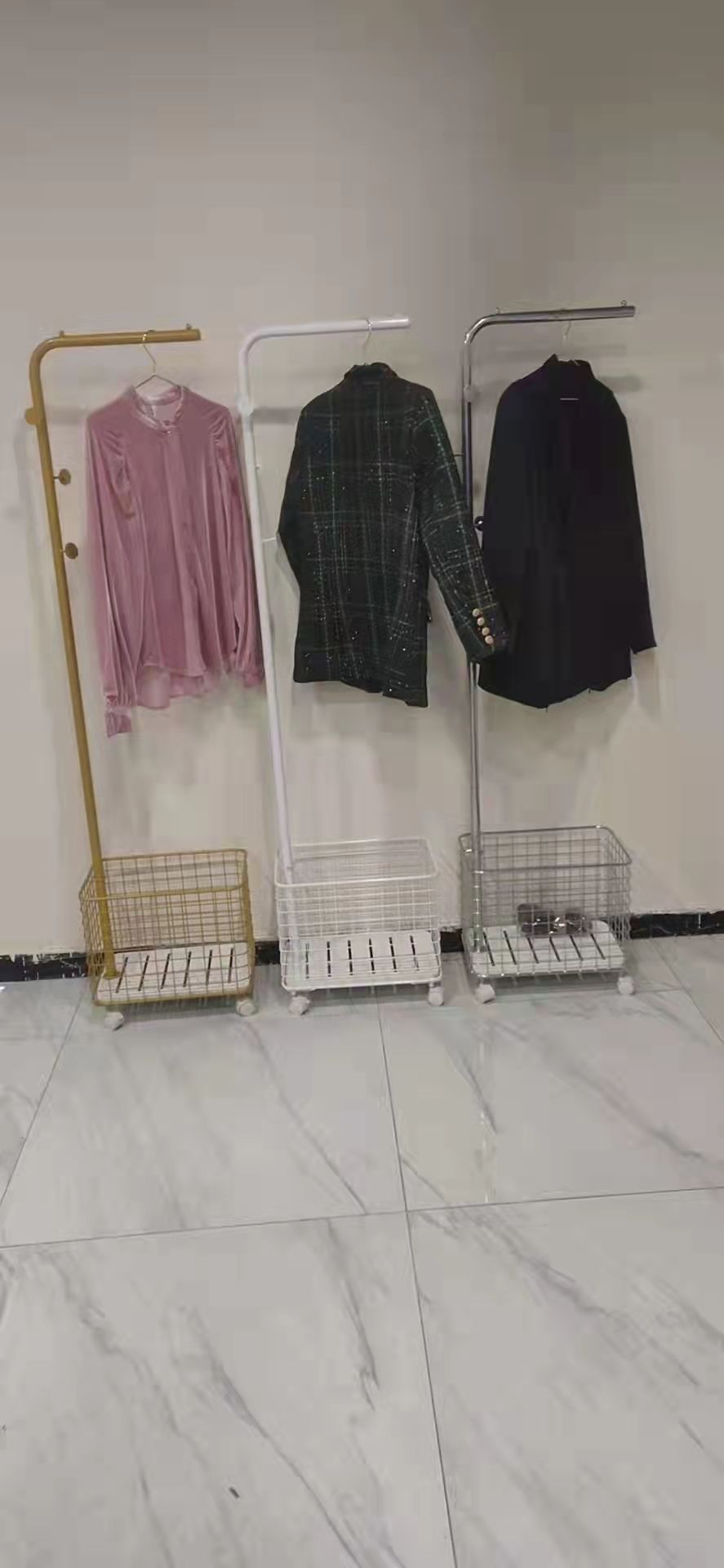 轻奢风新款衣帽架可移动带轮卧室小型挂衣架简易衣服收纳架网红风详情11
