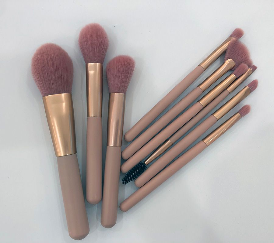 9 simple makeup set brushes in four colors, practical for beginners, easy to carry, soft bristles pic 14