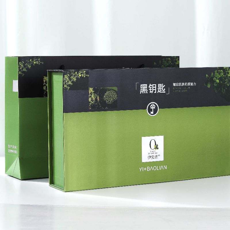 保湿套盒/补水套盒白底实物图