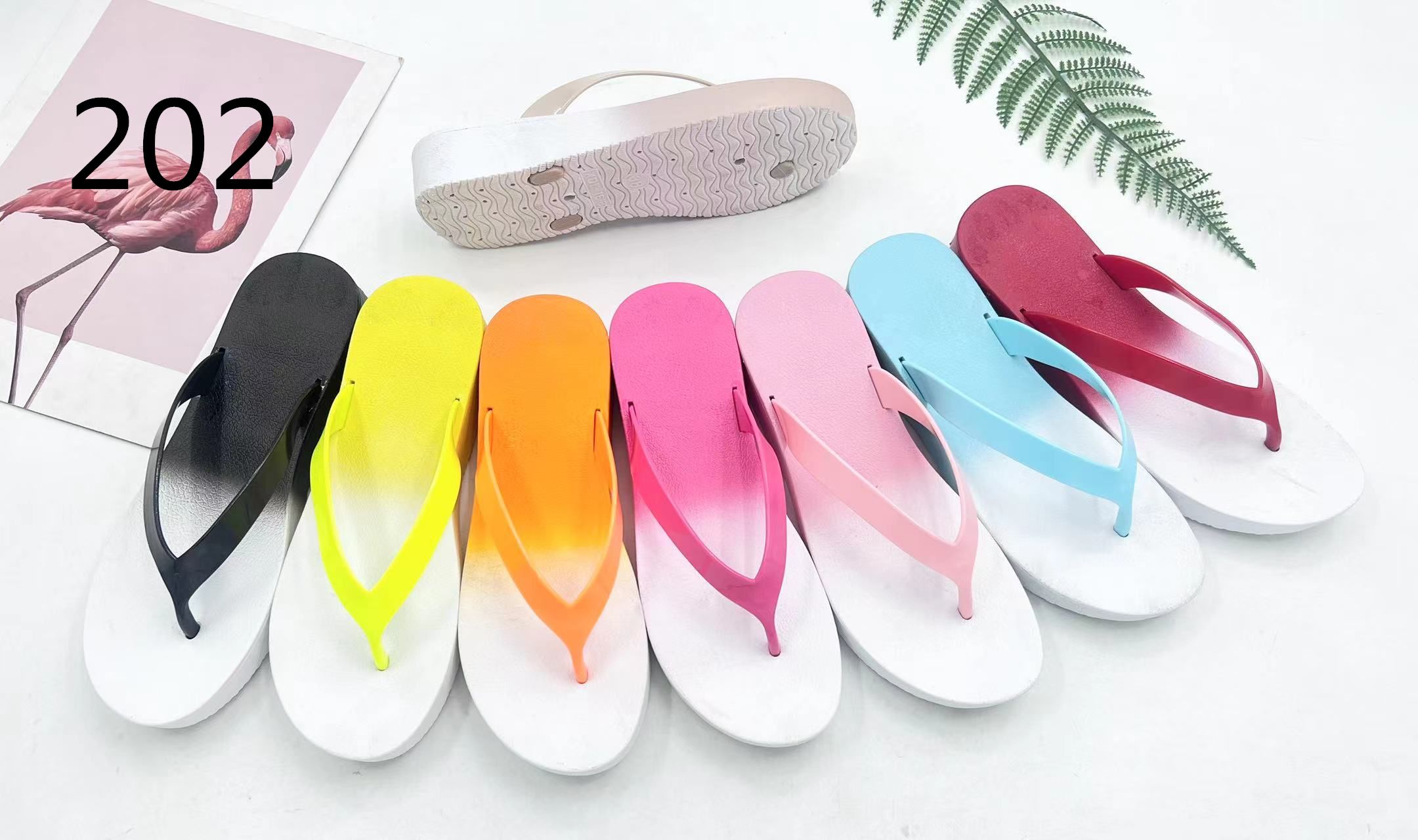 Gradient Ladies Summer Simple flip-flops non-slip