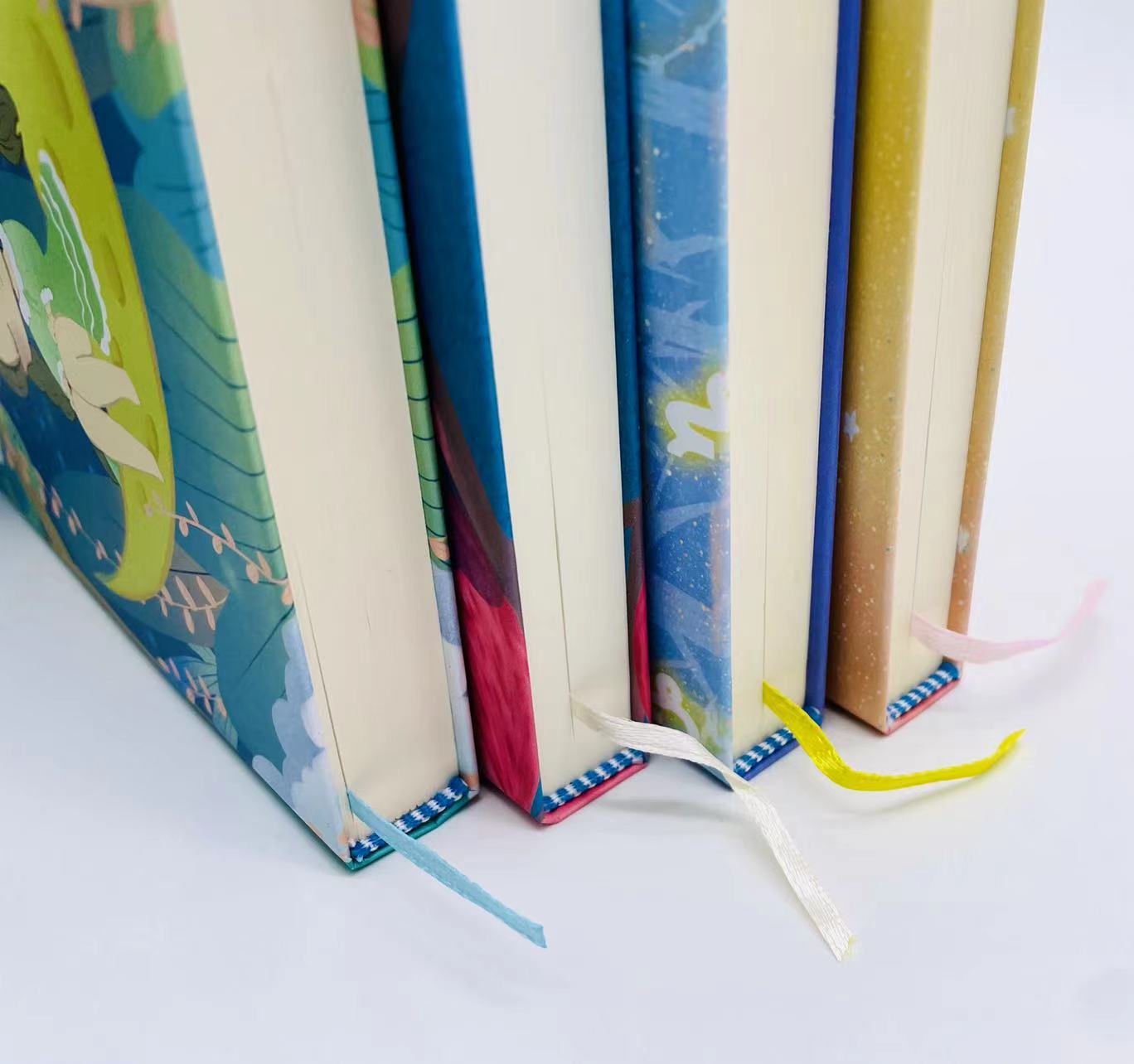 硬抄本/精装本白底实物图