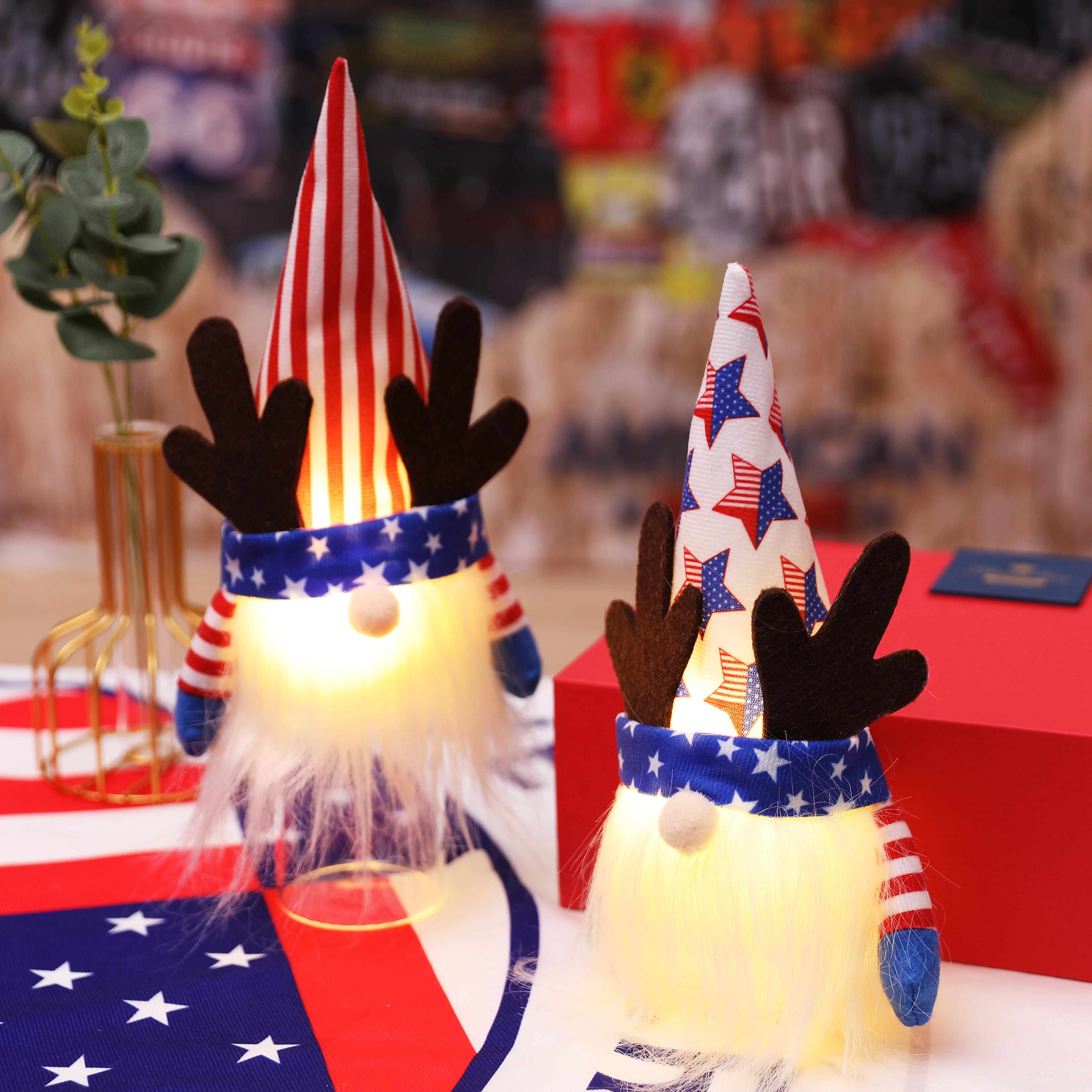 跨境独立日装饰发光无脸娃娃美国灯光鹿角鲁道夫公仔节日用品