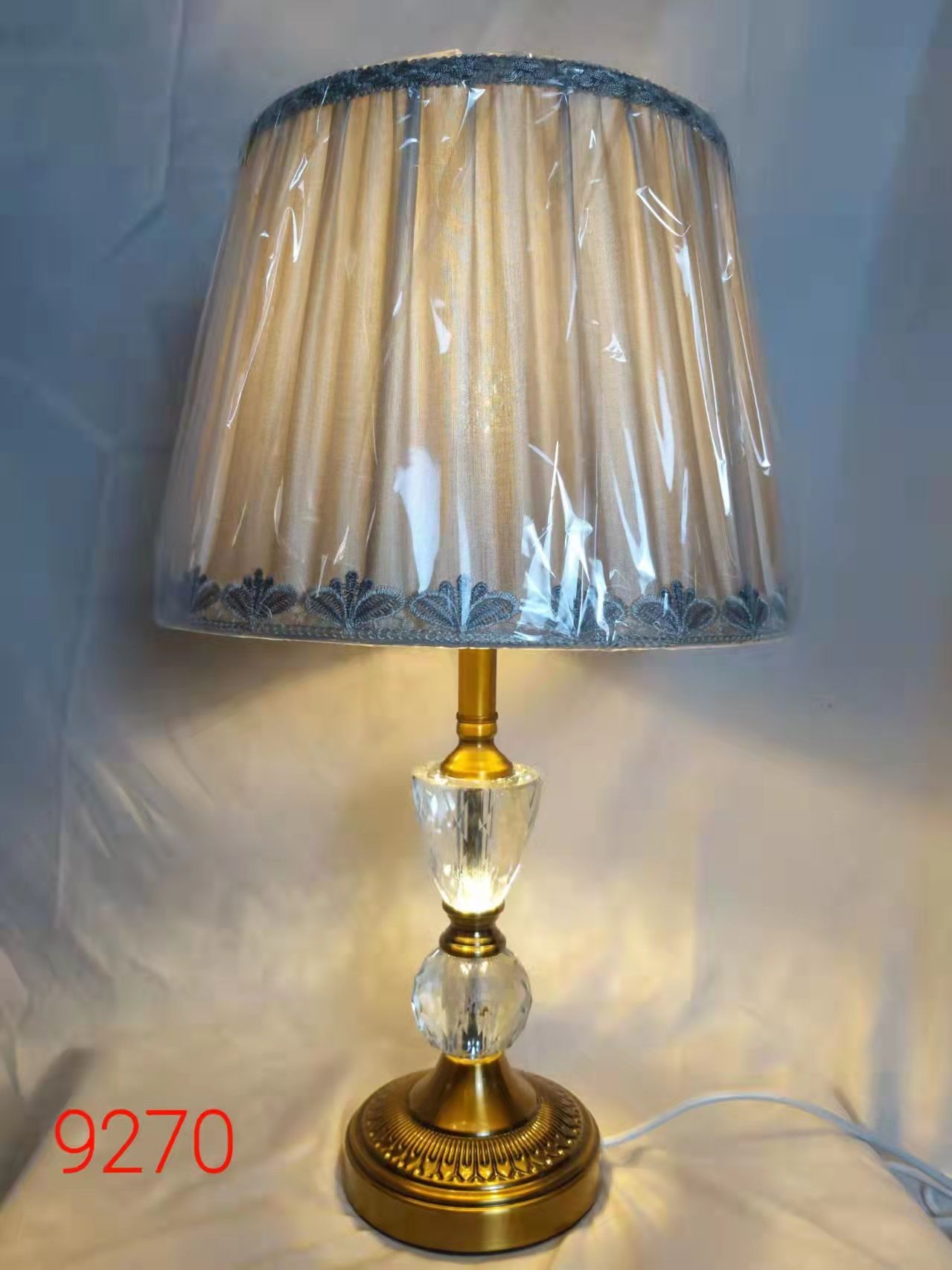 A popular copper natural-color glass crystal hardware table lamp pic 5