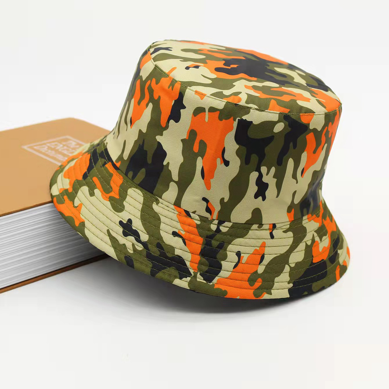 Summer camo bucket hat men  women outdoor sunscreen foldable double-sided fisherman cap fishing mountaineering couple sun hat Item Picture