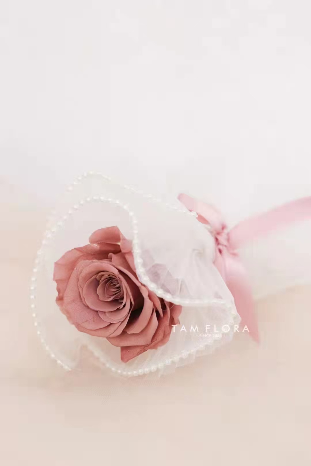 "Pearl Wave Yarn" is available in seven colors details Picture
