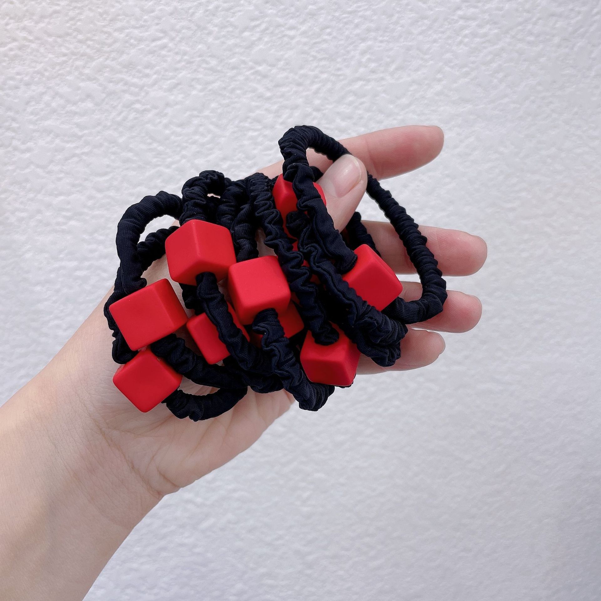 Korean version of the new simple big red square small intestine hairband fashion temperament ponytail head rope hair tie hair rope leather band hair accessories full figure