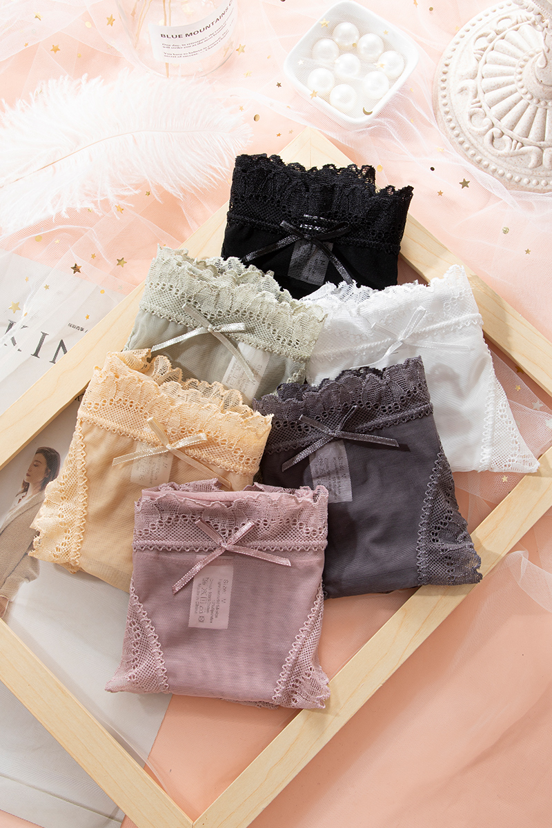 Ladies' lace underpants, girls' student Korean summer thin style 2022 new bestseller triangle pants details Picture