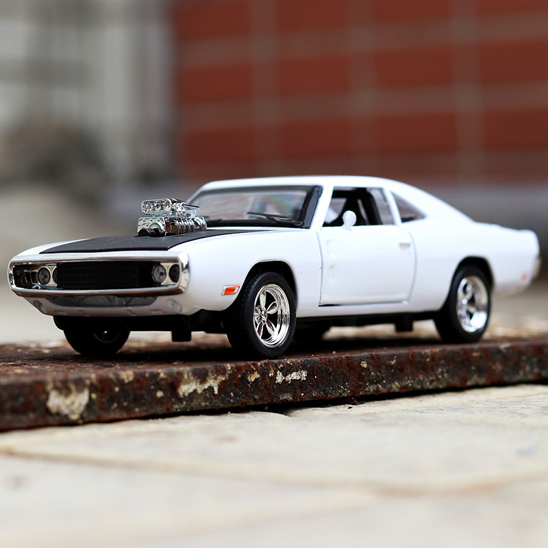 1:32 Model Dodge Challenger sports car simulation alloy car model
