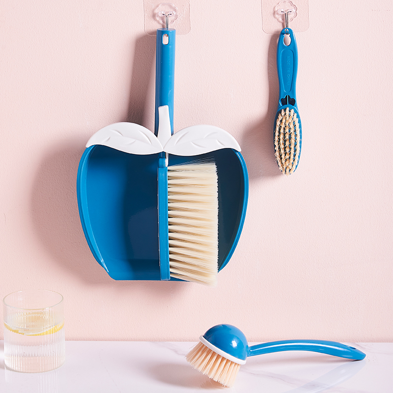 Sweeping bed combination, desktop broom, dustpan set, household mini broom, dustpan cleaning brush, children's garbage shovel full figure