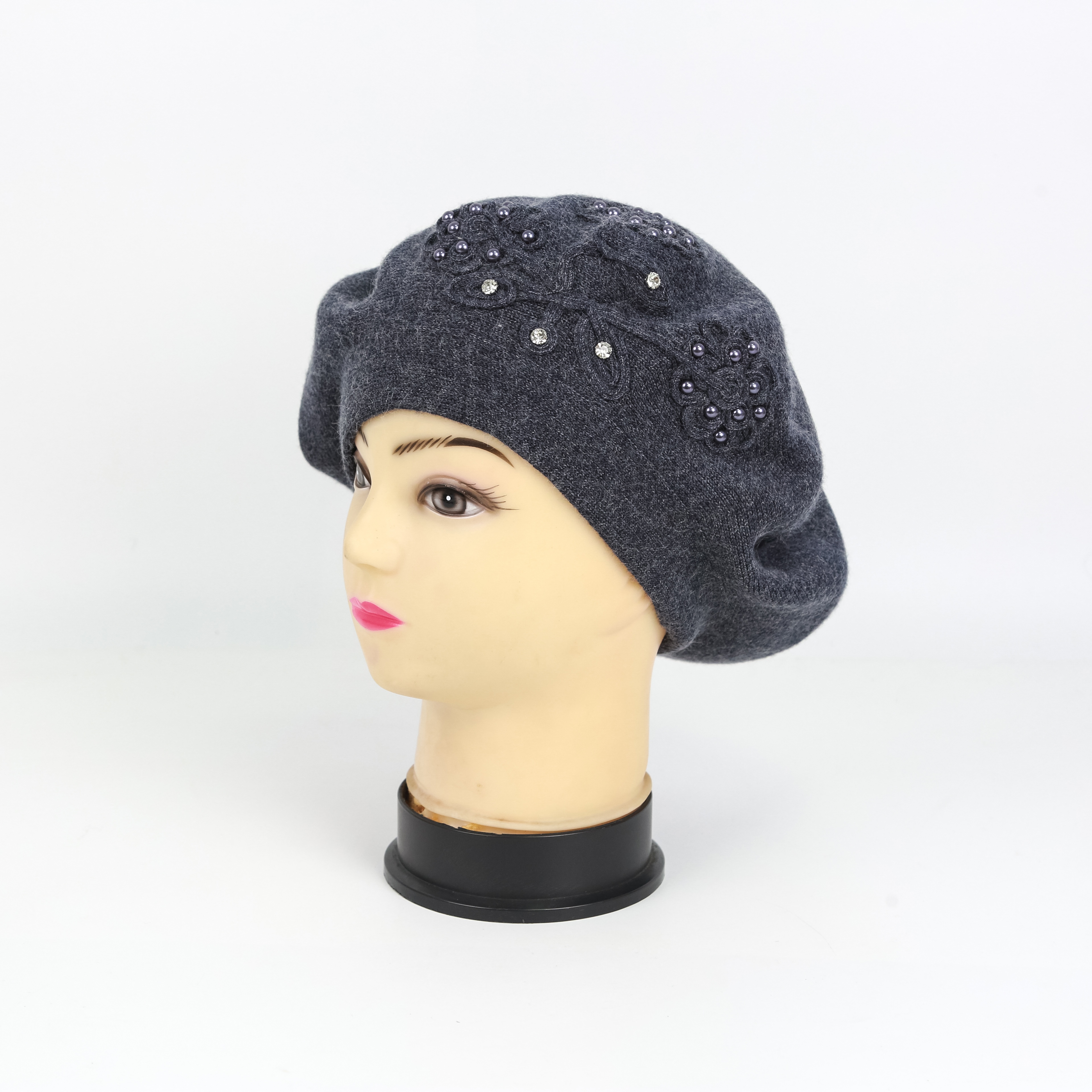 Woolen Hat Children's Autumn/Winter Korean Version Of Fashionable Cashmere Hat Casual All-In-One Warm Knit Hand-Embroidered Beret Lady Item Picture