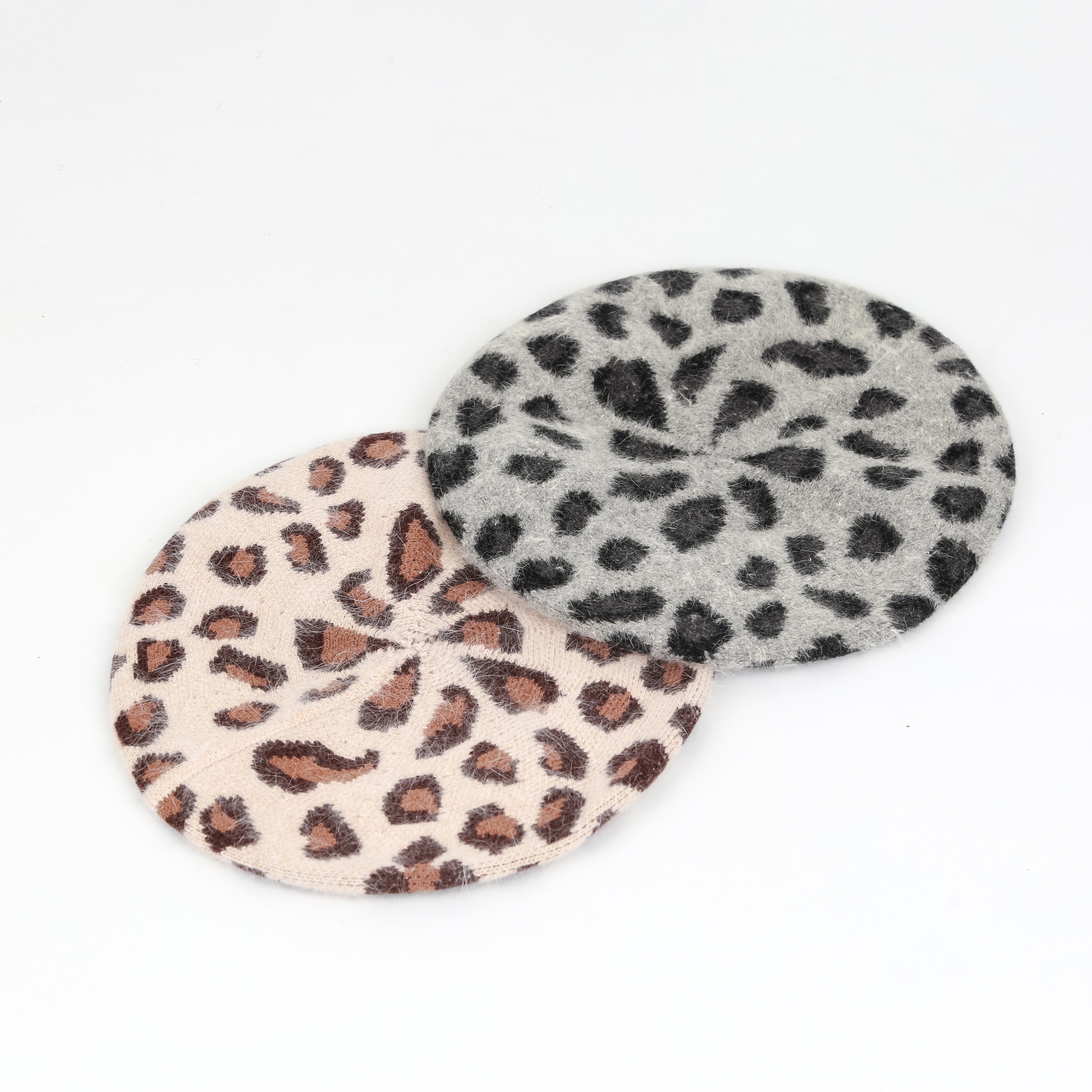 Korean Version Of Autumn And Winter Angora Rabbit Hair Leopard Print Beret Network Red Painter Hat With Winter Warm Hat Tide Item Picture