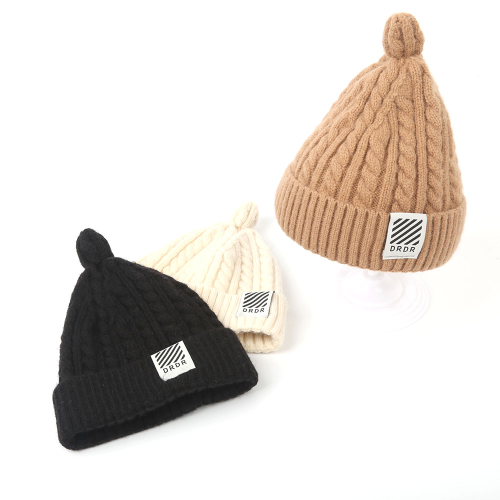 Red maple forest Fashion Alphabet Knitted Yarn Hat Baby Set thumbnail